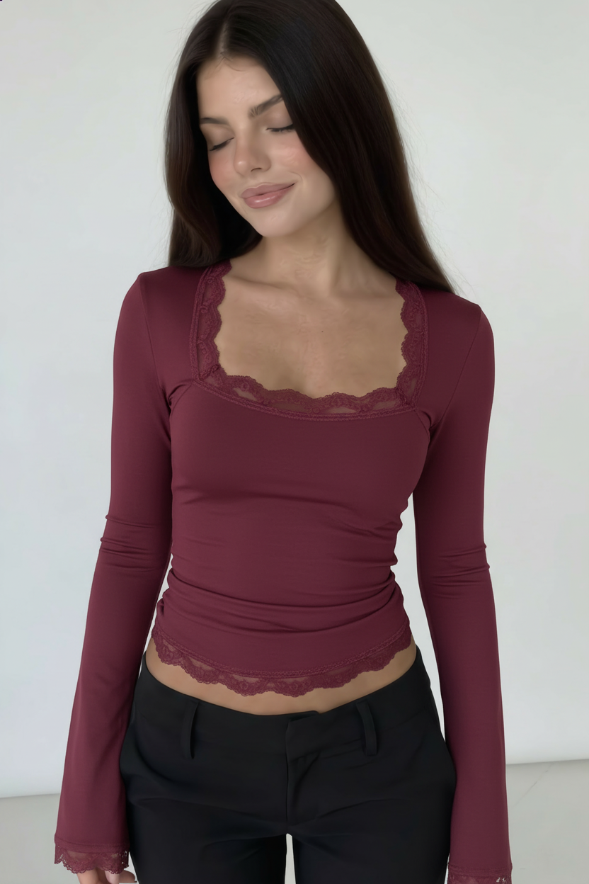 Burgundy Lace Crop Top - Pose Olhar Para Baixo
